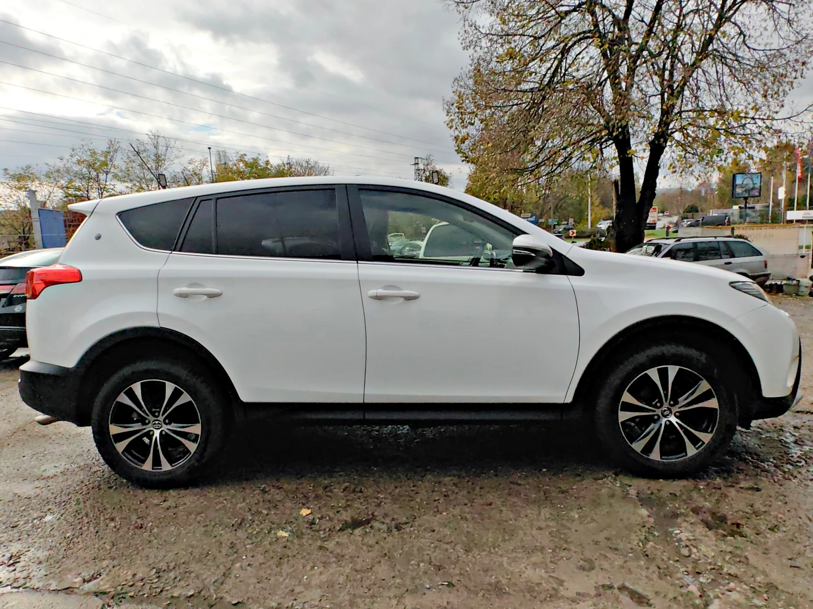 Toyota Rav4 2.0!FULL!ШВЕЙЦАРИЯ!АВТОМАТИК!КОЖА!!НАВИ!! - изображение 4