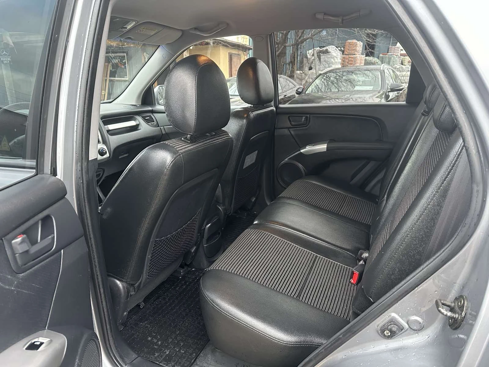 Kia Sportage 2.0/16v 4x4 - изображение 10