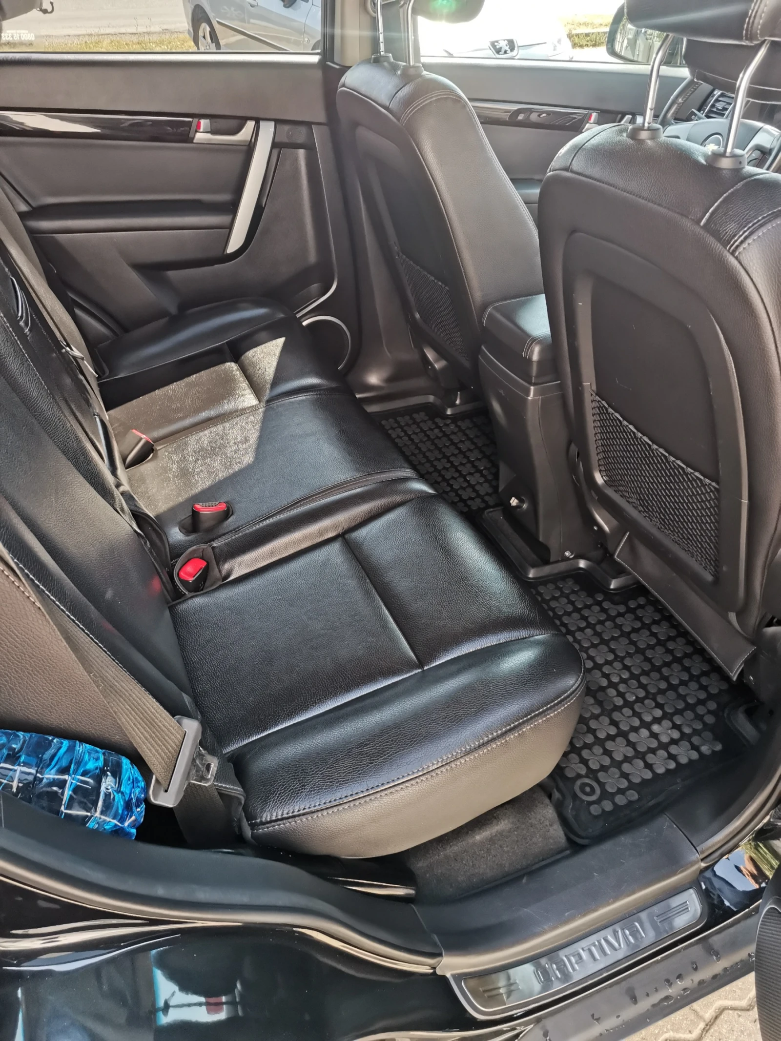 Chevrolet Captiva 3.0i V6, снимка 13 - Автомобили и джипове - 55848450