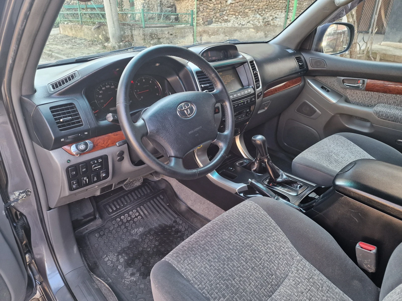Toyota Land cruiser 3.0d4d 166к.с., снимка 8 - Автомобили и джипове - 53844616