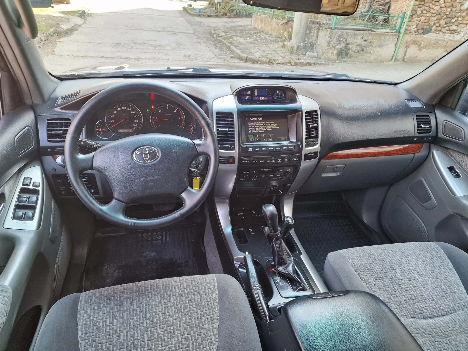 Toyota Land cruiser 3.0d4d 166к.с., снимка 9 - Автомобили и джипове - 53844616