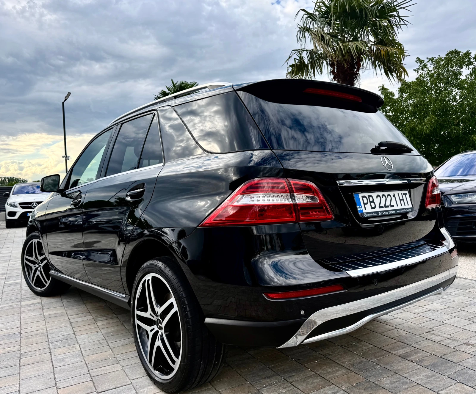 Mercedes-Benz ML 250, снимка 3 - Автомобили и джипове - 55268675