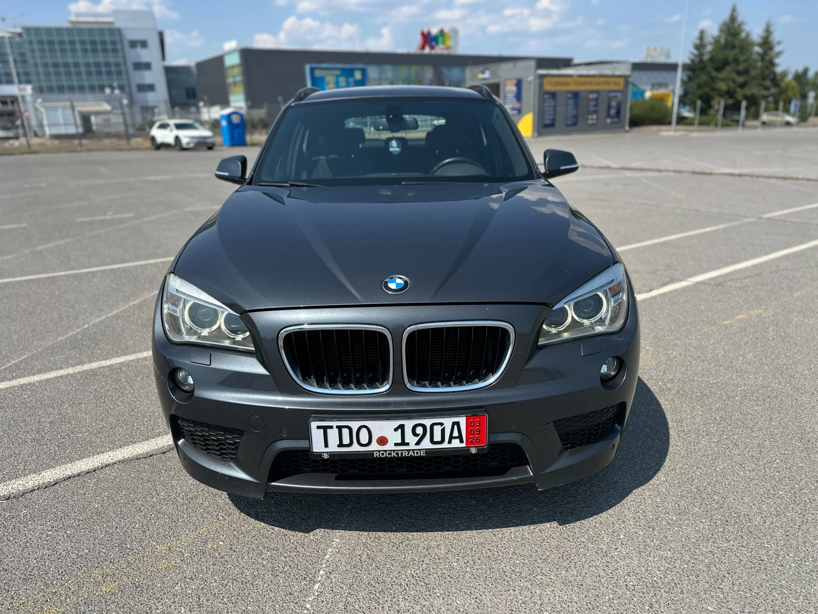 BMW X1 18d, M-tech, 8ZF, Harman, Alcantara, X-drive, снимка 2 - Автомобили и джипове - 55773574