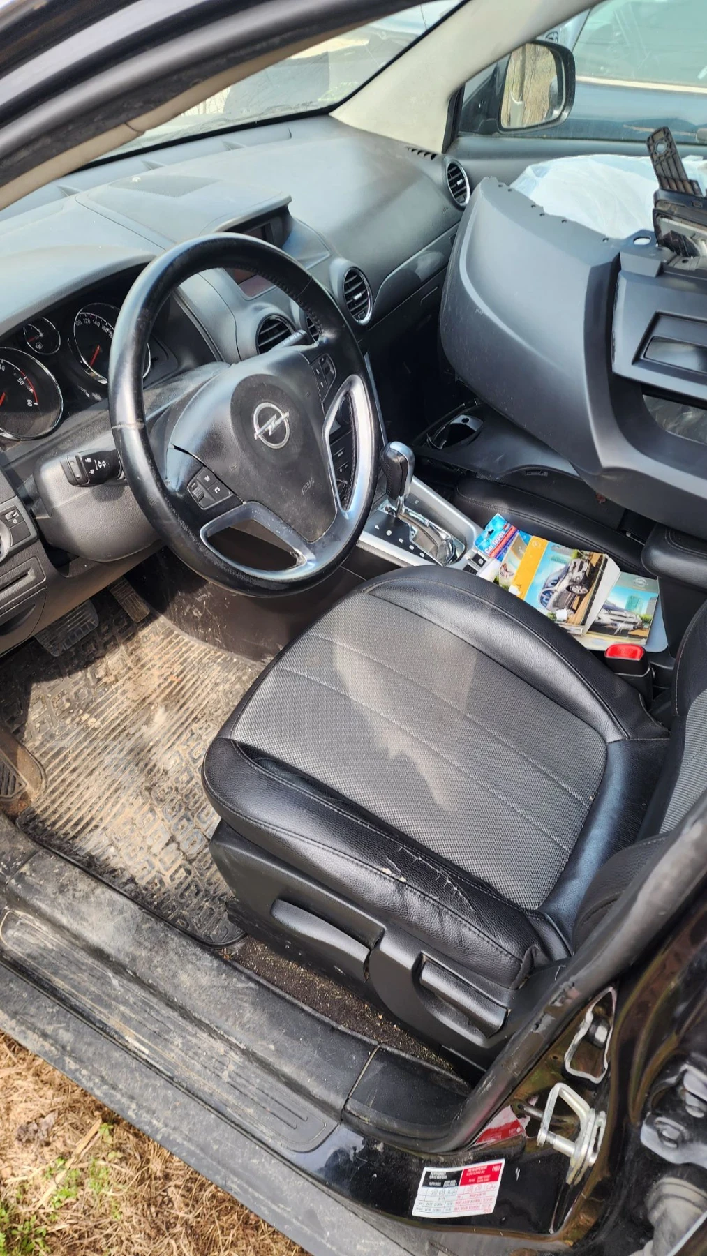 Opel Antara 2.2 , снимка 7 - Автомобили и джипове - 55977739