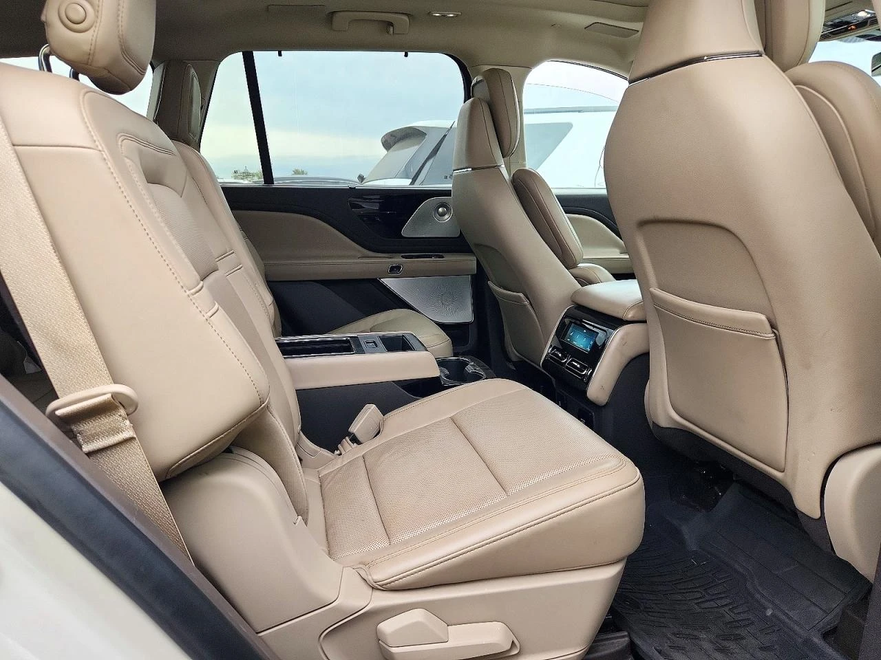Lincoln Aviator 3.0l Grand Touring, снимка 10 - Автомобили и джипове - 56663629