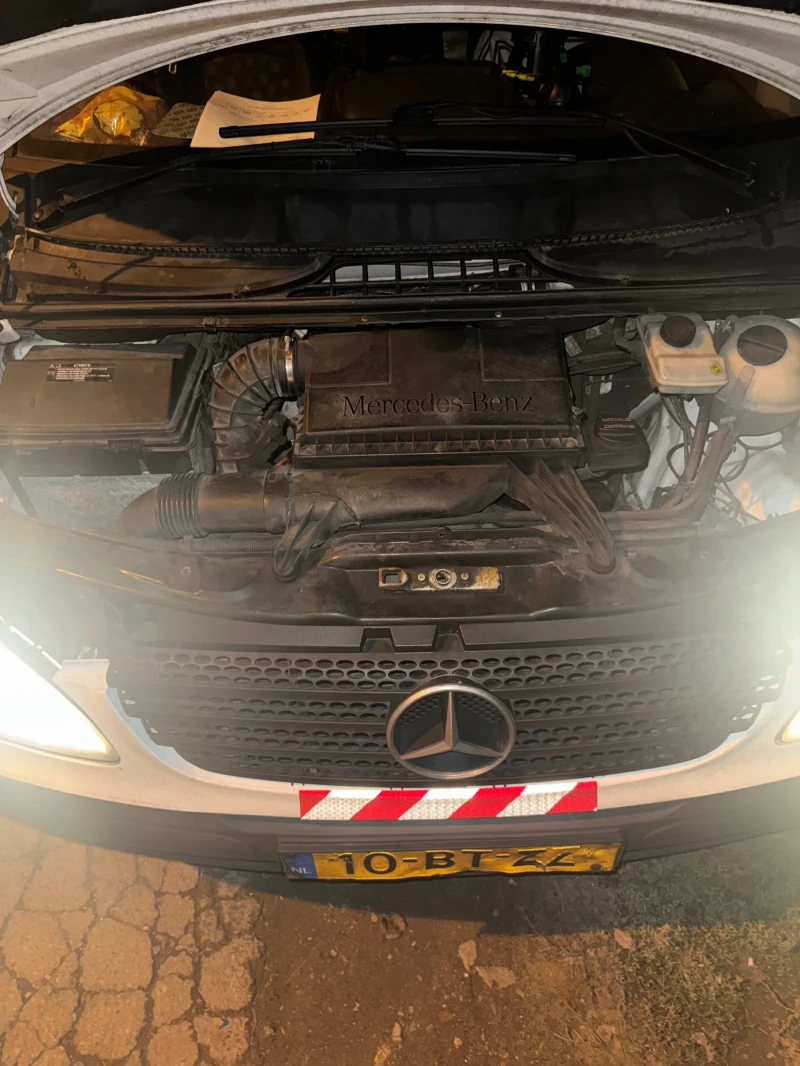 Mercedes-Benz Vito Товарен, снимка 8 - Бусове и автобуси - 53115032