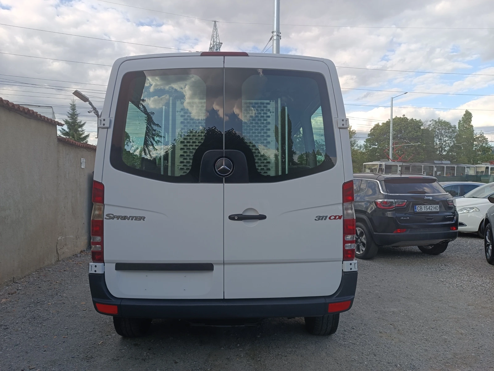 Mercedes-Benz Sprinter 311 2.2CDI/8+ 1МЕСТА/КЛИМАТИК/ПЕЧКА, снимка 4 - Бусове и автобуси - 55417798