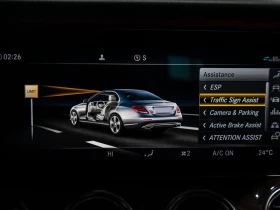 Mercedes-Benz E 450 2019 Mercedes-Benz E-Class E 450 4MATIC Sedan AWD, снимка 12