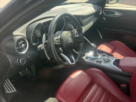 Alfa Romeo Giulia Veloce/ПОДГРЕВ НА ВОЛАНА/ПАНОРАМА/КЕYLESS/CARFAX, снимка 7
