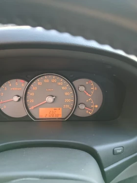 Kia Carens, снимка 9