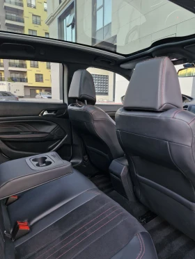 Peugeot 308 2.0 HDI GT, снимка 13