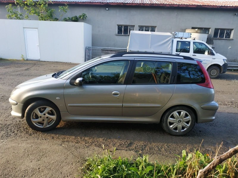 Peugeot 206, снимка 2 - Автомобили и джипове - 46646232