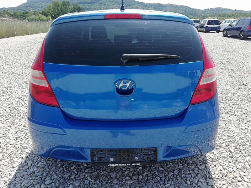 Hyundai I30 1.6crdi klima, снимка 5 - Автомобили и джипове - 46703131