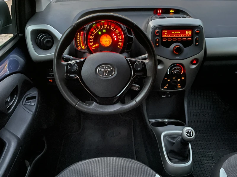 Toyota Aygo 59000км. От Тойота БГ, снимка 7 - Автомобили и джипове - 48064799