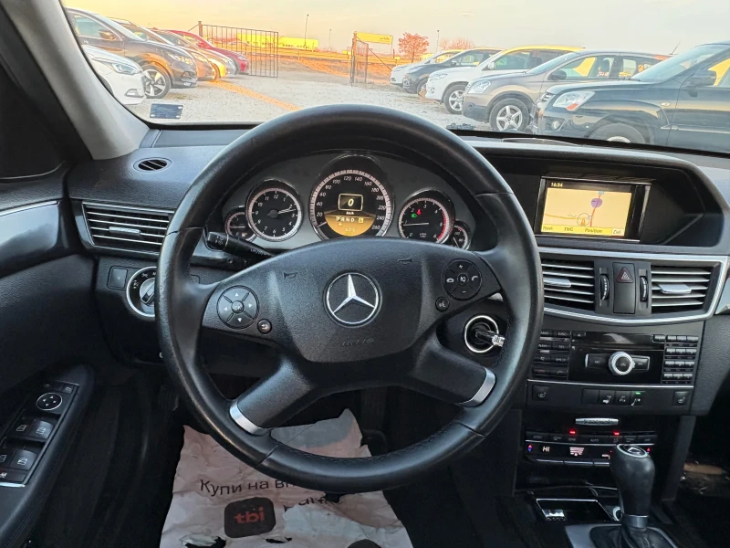 Mercedes-Benz E 220, снимка 6 - Автомобили и джипове - 48073500