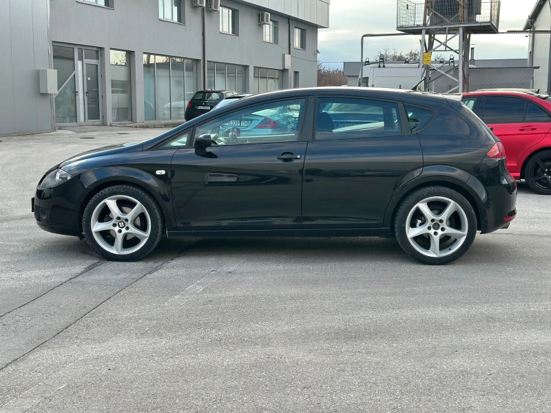 Seat Leon, снимка 2 - Автомобили и джипове - 48322823