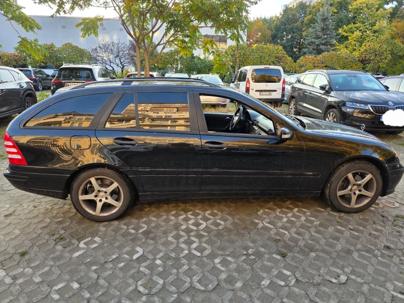 Mercedes-Benz C 180 Газ/Бензин , снимка 4 - Автомобили и джипове - 50450304