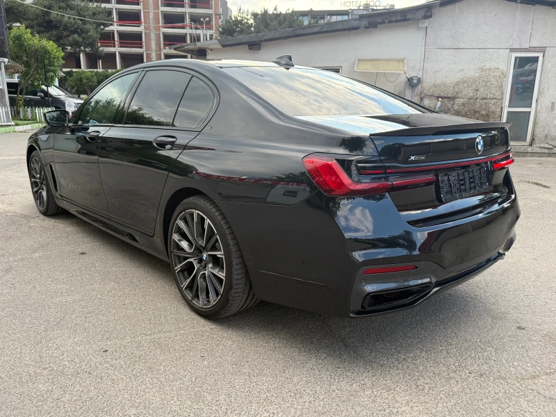 BMW 730 d* M-Sport* xDrive* Crystal* МАСАЖ* , снимка 7 - Автомобили и джипове - 52269231