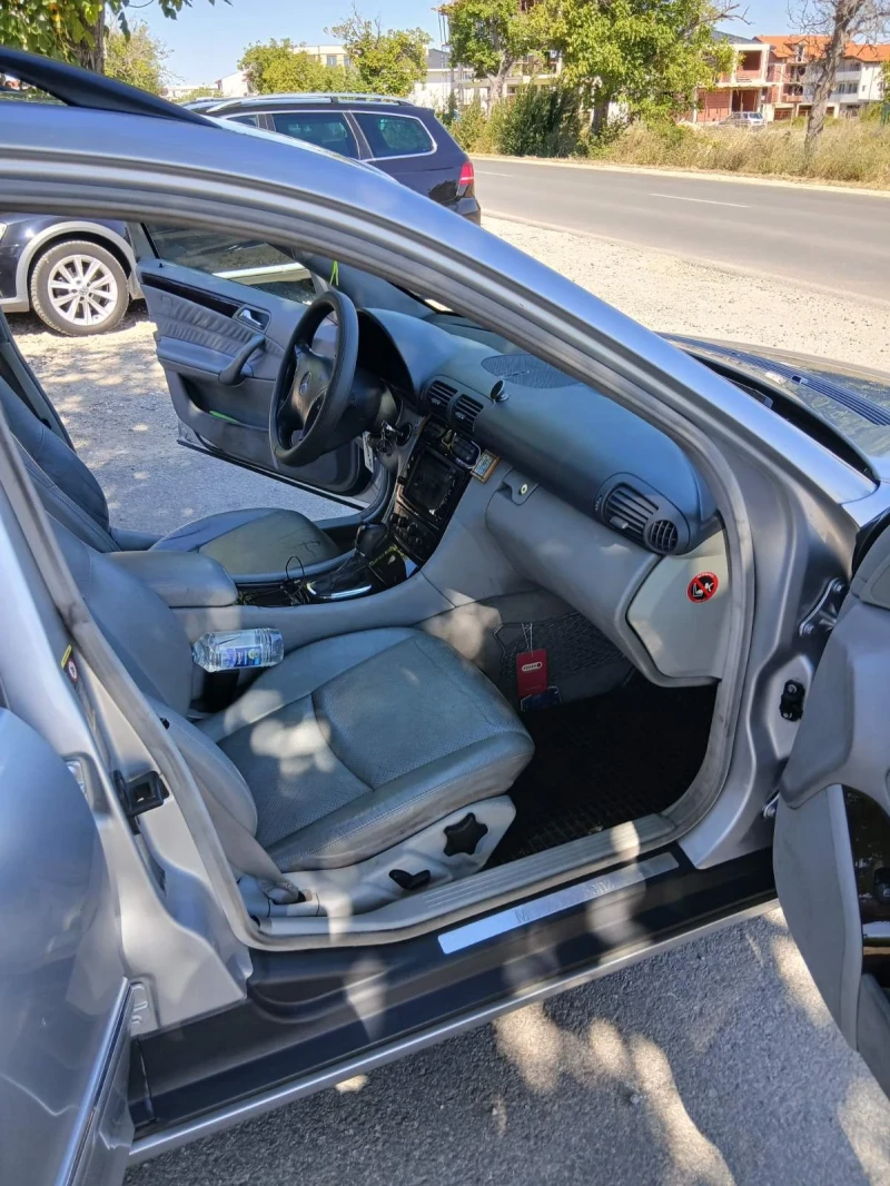 Mercedes-Benz C 270, снимка 8 - Автомобили и джипове - 52352602