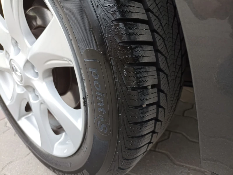 Mazda 3 1.6 ръчни , снимка 5 - Автомобили и джипове - 51714332