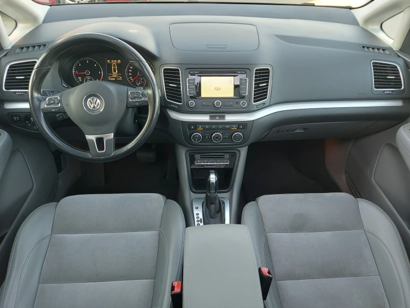 VW Sharan 2.0 TDI* 177 К.С.* АВТОМАТИК* HIGHLINE* FULL EXTRI, снимка 9 - Автомобили и джипове - 51722048