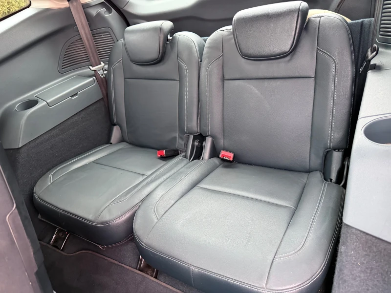 Ford Grand C-Max, снимка 9 - Автомобили и джипове - 53264387