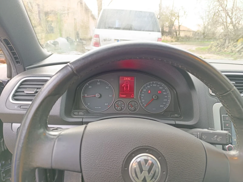 VW Eos 2.0tdi, снимка 7 - Автомобили и джипове - 53433543