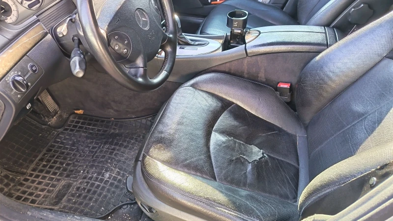 Mercedes-Benz E 320 320cdi, снимка 9 - Автомобили и джипове - 53589629