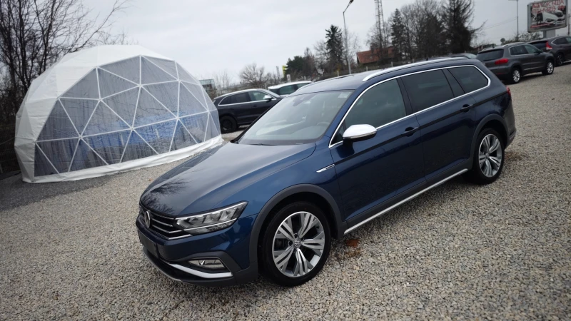 VW Passat FULL АСИСТЕНЦИИ/ПЪТ/ПЪТНИ ЗНАЦИ/ДИСТАНЦИЯ/ПЕШЕХОДЦ - 35900 лв. / 18355.38 € - 16103417 1