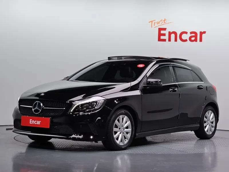Mercedes-Benz A 220 W176