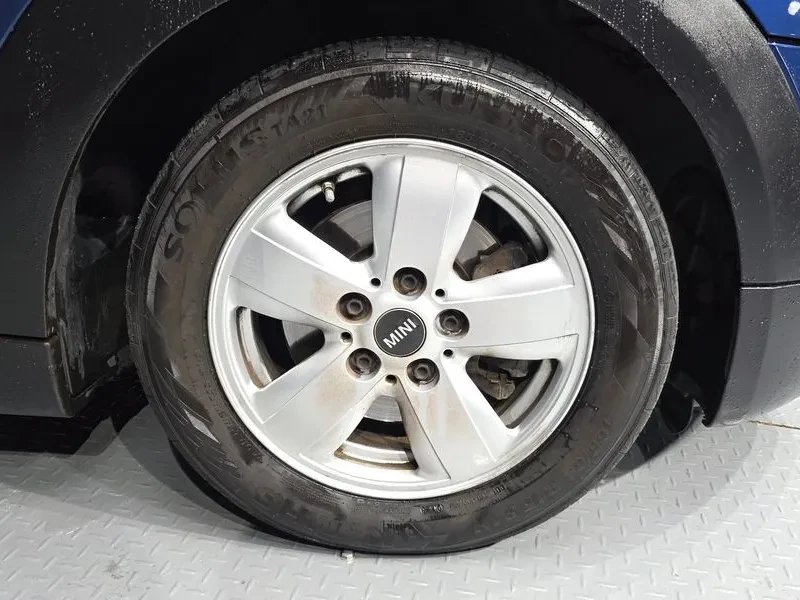 Mini Cooper Basic Model 3Rd Generation, снимка 5 - Автомобили и джипове - 55901216