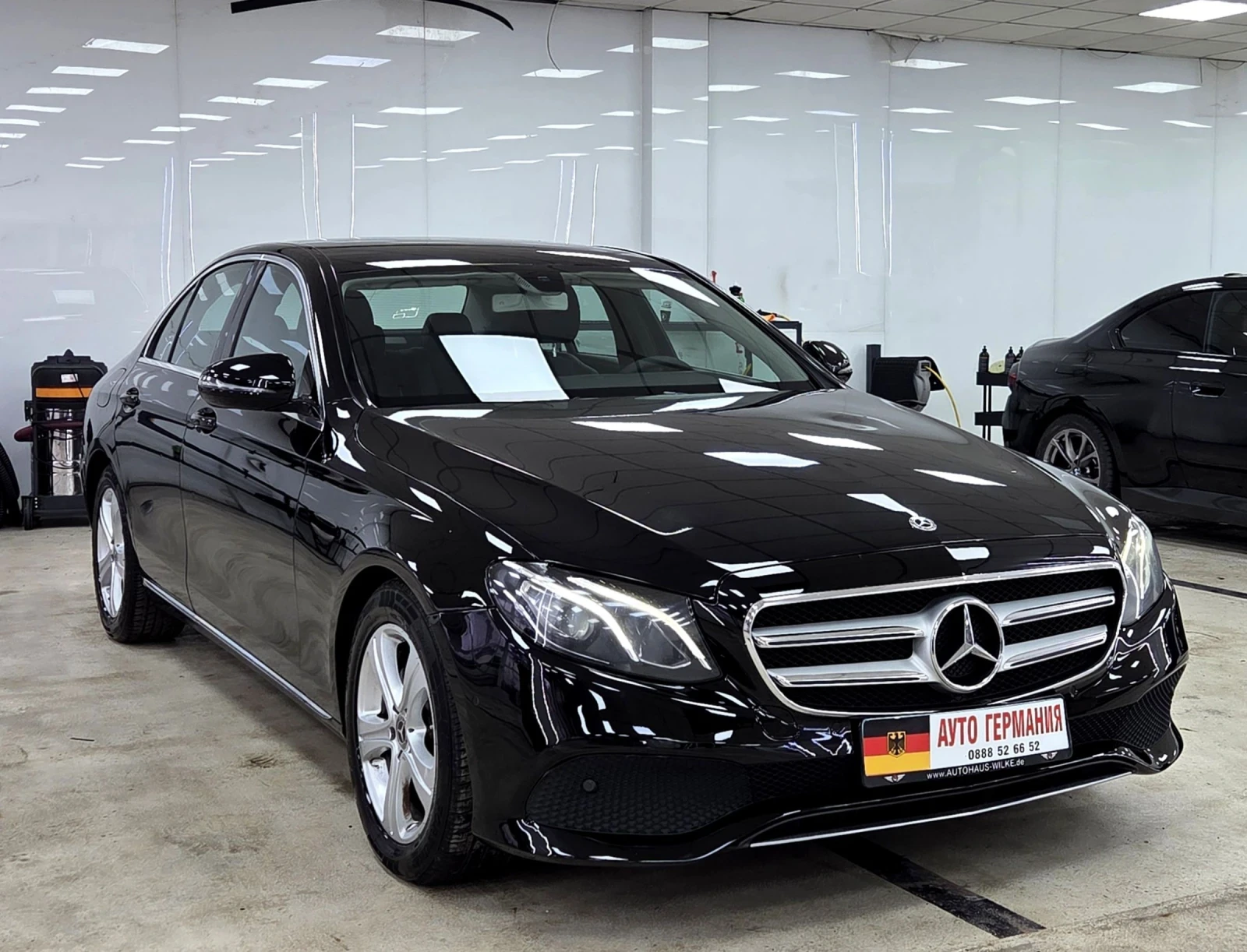 Mercedes-Benz E 220 12.2018/9G/Ambient/194 к.с., снимка 1