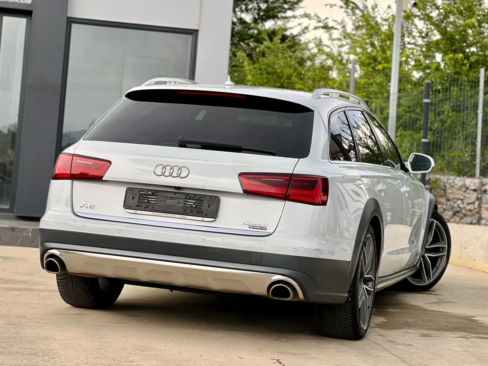 Audi A6 Allroad * S-LINE* FACE* MATRIX* PANORAMA*  - изображение 5