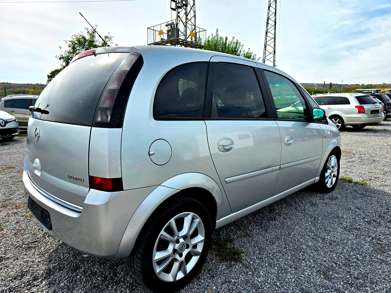 Opel Meriva 1.7 - изображение 6