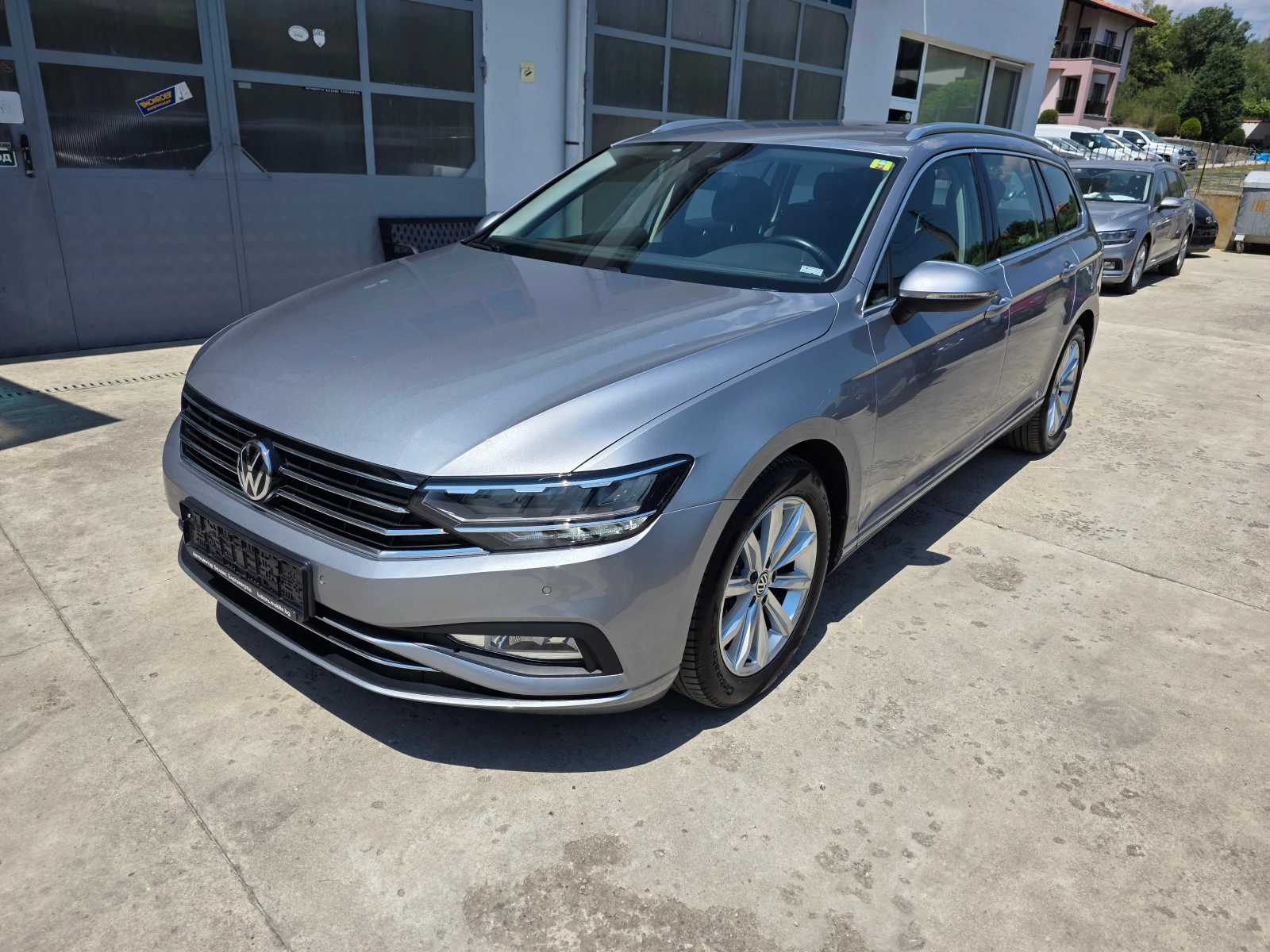 VW Passat 1.6TDI 80000km! KATO HOB! - изображение 4