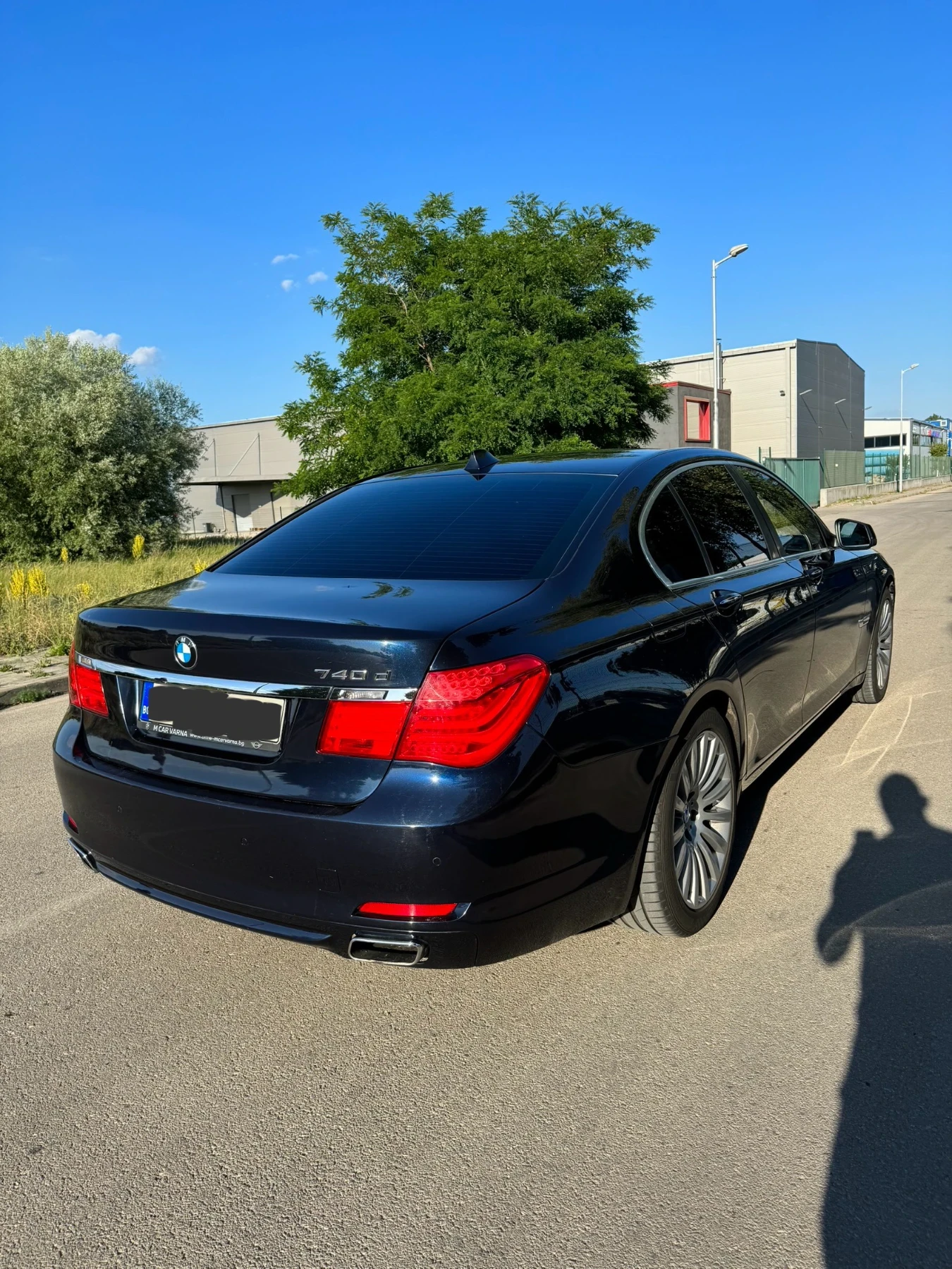 BMW 740 БАРТЕР/ОБСЛУЖЕН В М-КАР/2011г/РЕАЛНИ КМ.! - изображение 7