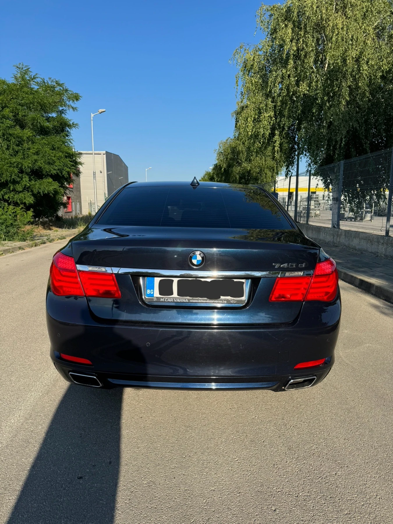 BMW 740 БАРТЕР/ОБСЛУЖЕН В М-КАР/2011г/РЕАЛНИ КМ.! - изображение 6