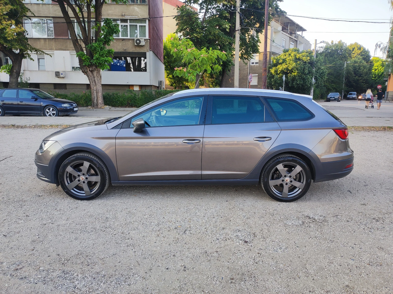 Seat Leon X-perience 2.0TDi 150к.с. 4x4 euro6 149000km - изображение 3