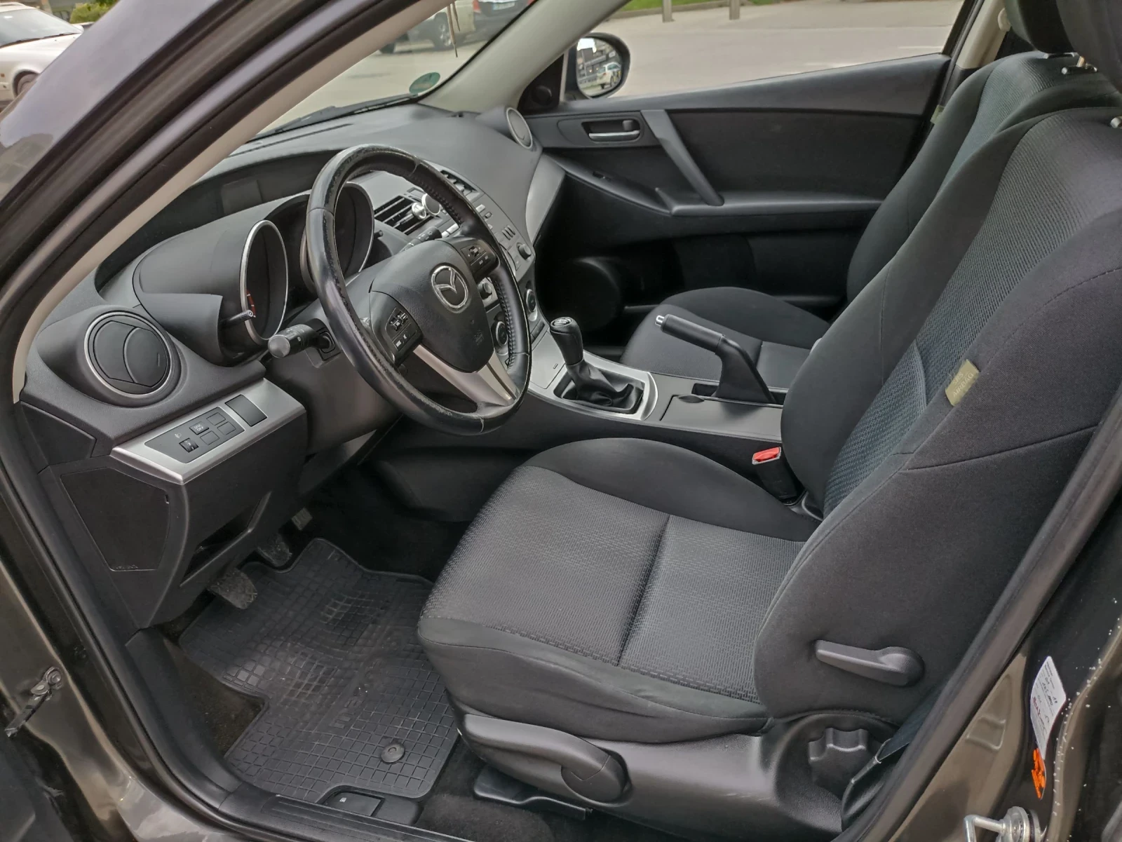 Mazda 3 BL 1.6 ръчни  - изображение 4