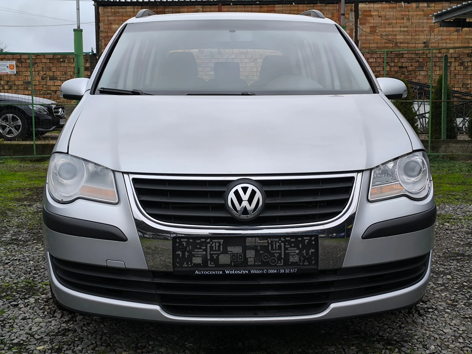 VW Touran FACE LIFT-1.9TDI-105кс-6 скорости-КЛИМАТРОНИК- - изображение 8