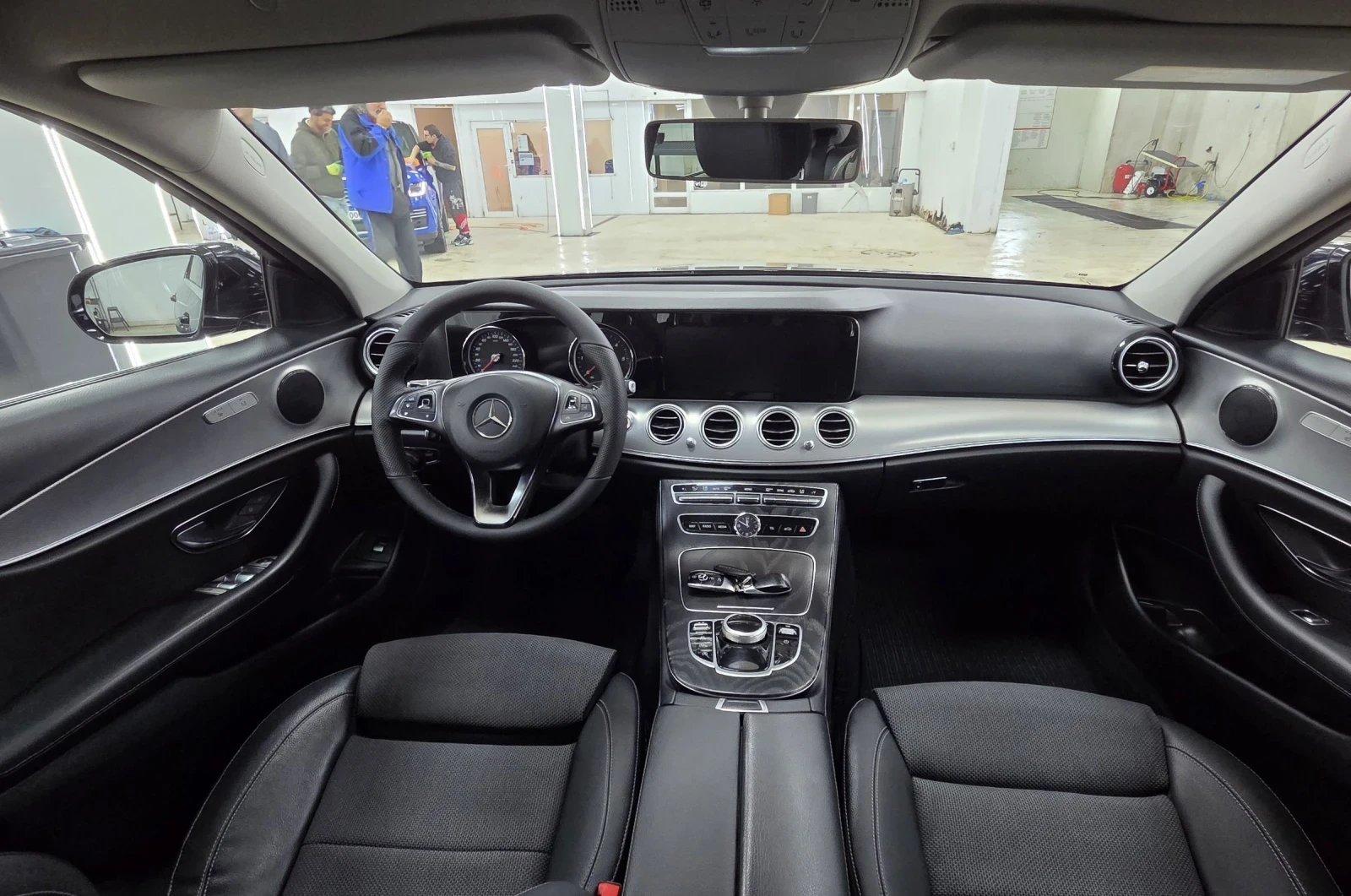 Mercedes-Benz E 220 12.2018/9G/Ambient/194 .. | Mobile.bg   12