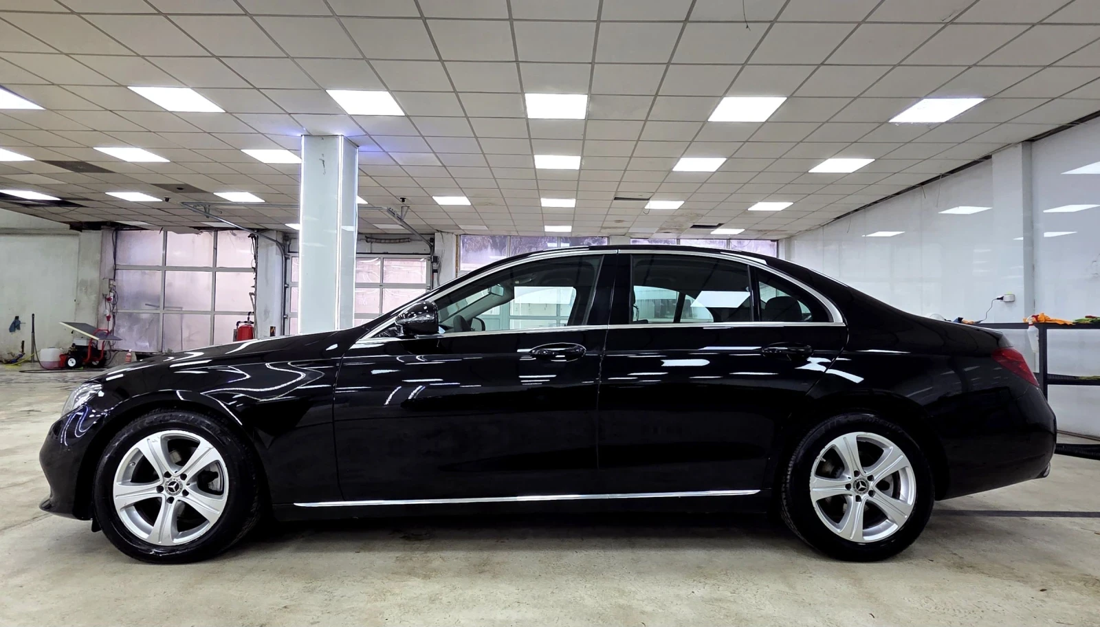 Mercedes-Benz E 220 12.2018/9G/Ambient/194 к.с. - изображение 5