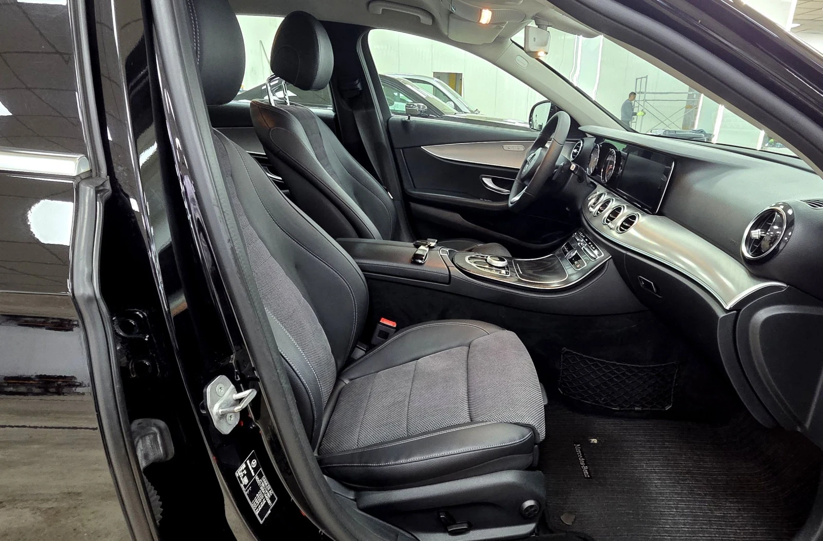 Mercedes-Benz E 220 12.2018/9G/Ambient/194 .. | Mobile.bg   11