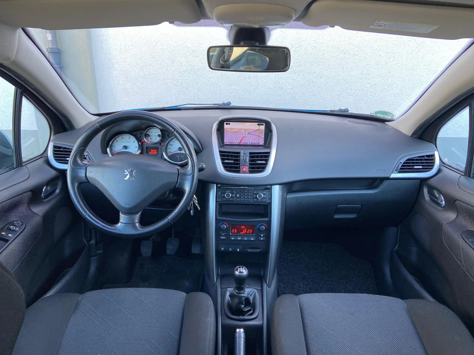 Peugeot 207 1.6 VTi 120 �.�.   ���������   Navi   BG ���. | Mobile.bg � ����������� 12