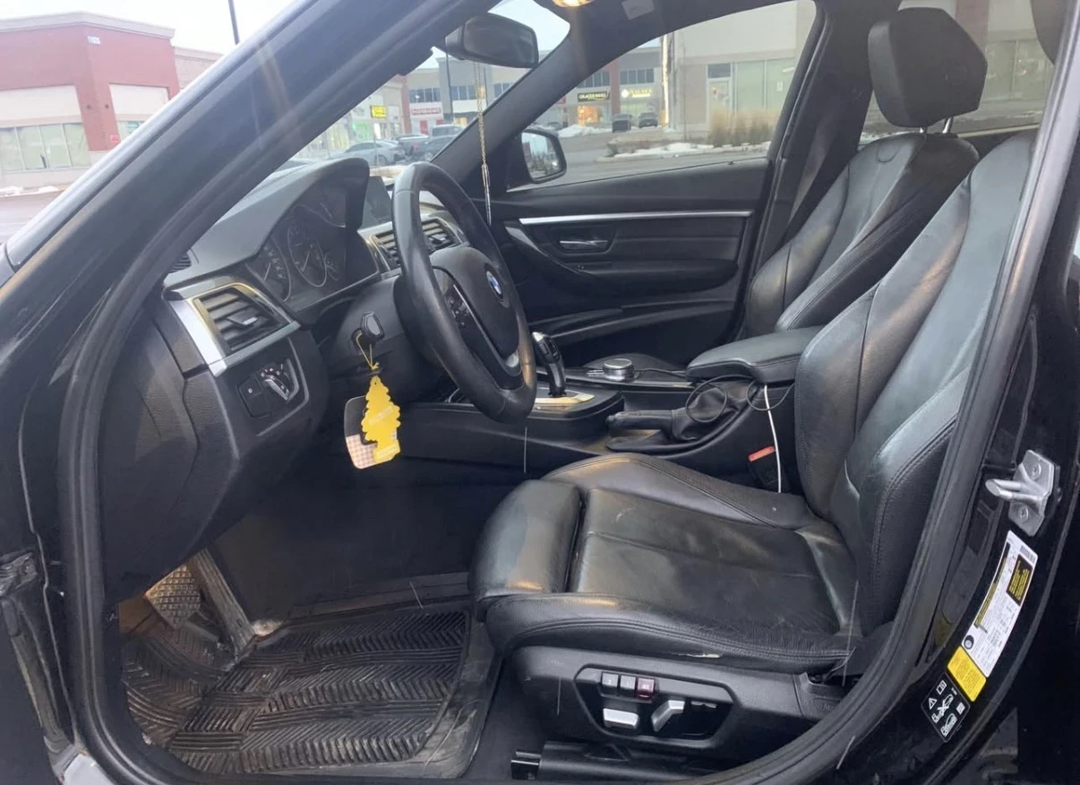 BMW 330 XDRIVE * * CARFAX * * АВТО КРЕДИТ * *  - изображение 4