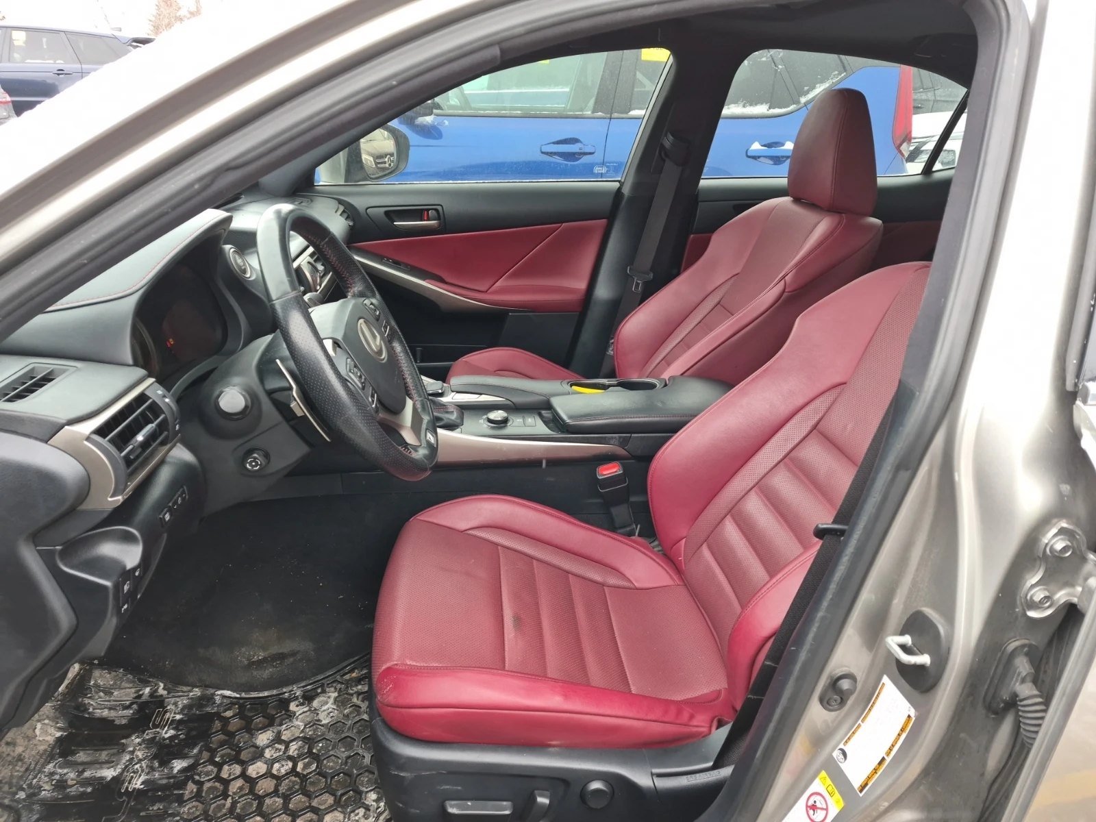 Lexus IS 300 3.5 | Mobile.bg � ����������� 5