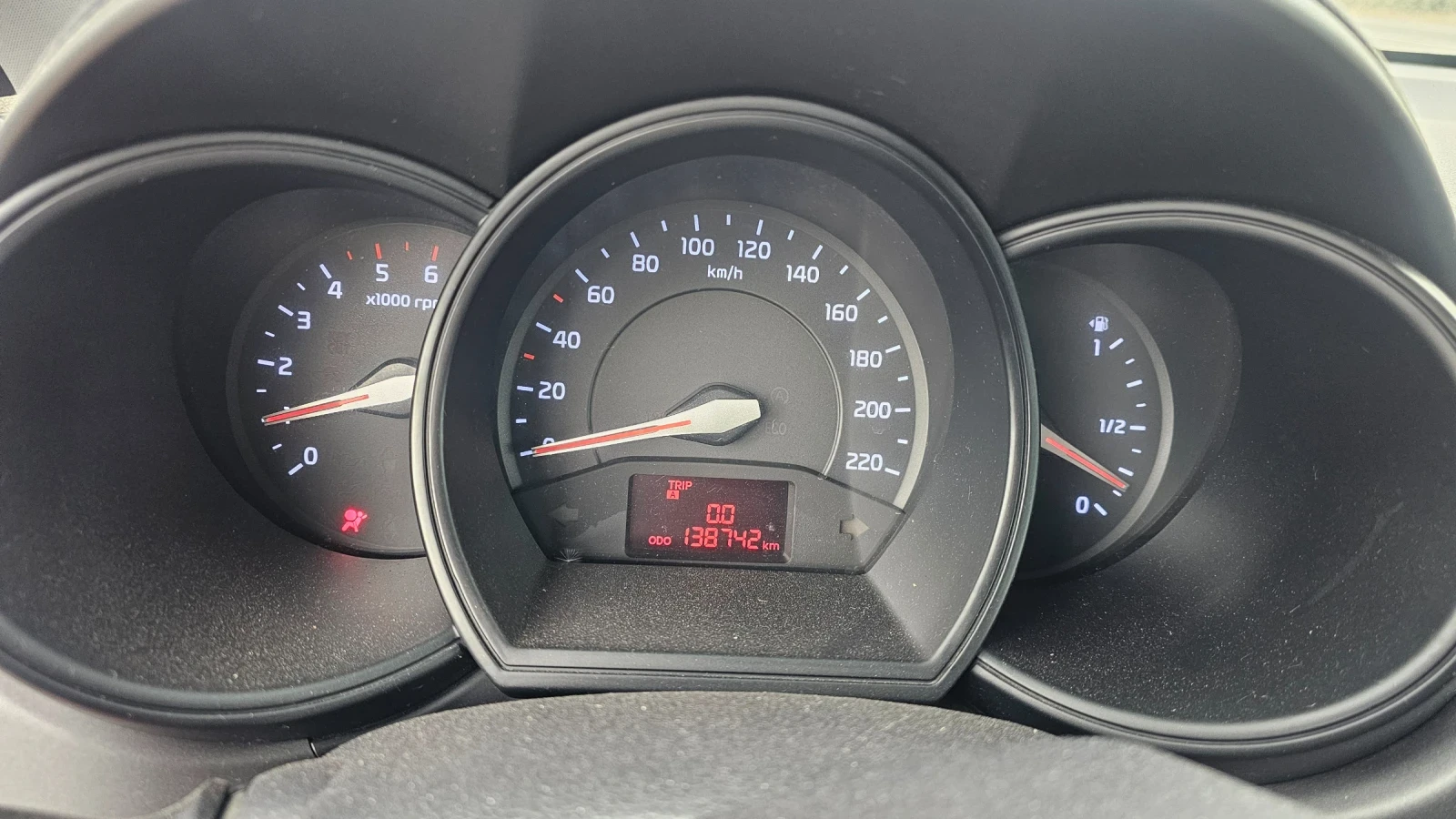 Kia Rio 1.1CRDI---������ | Mobile.bg � ����������� 14