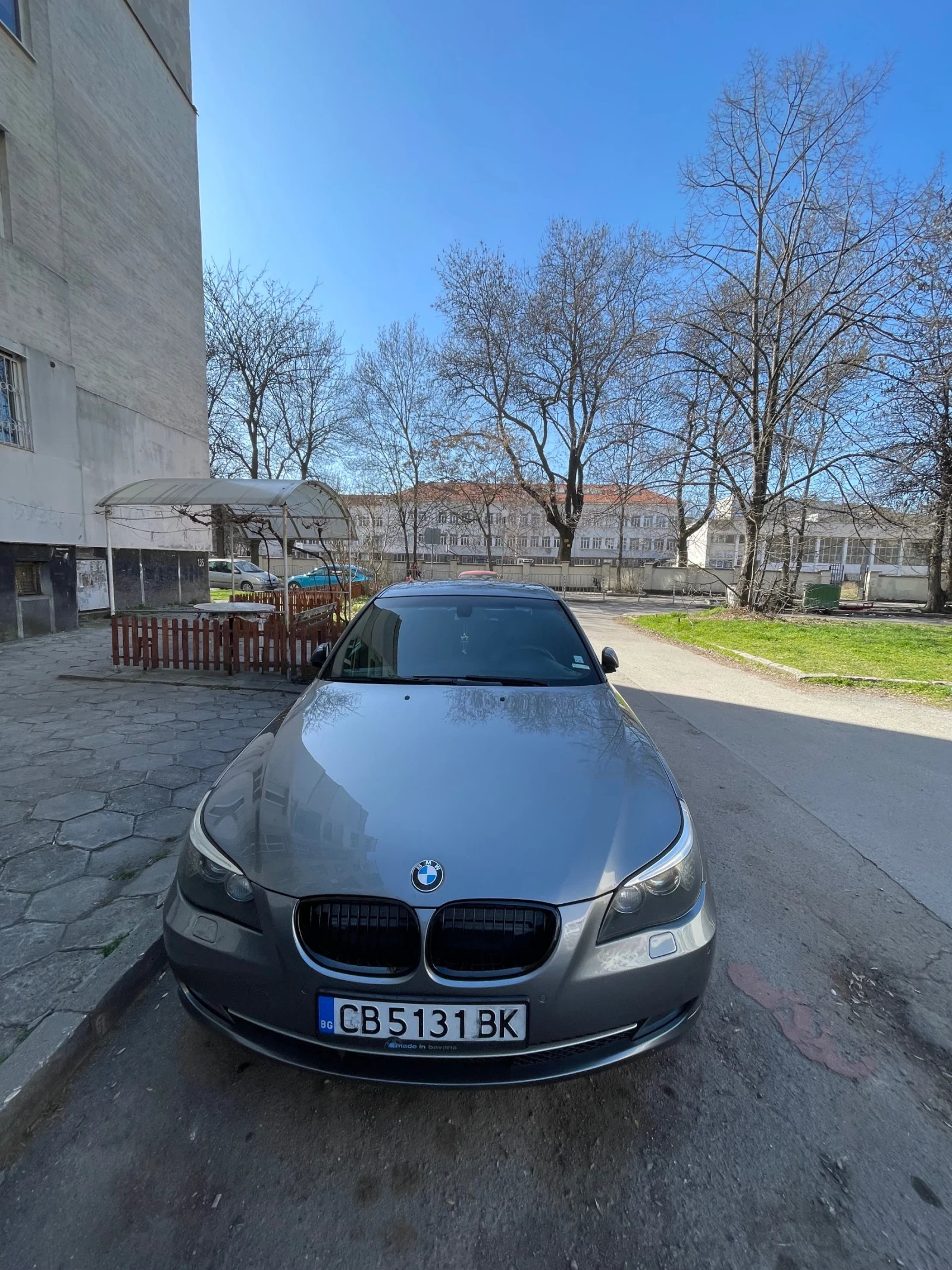 BMW 530