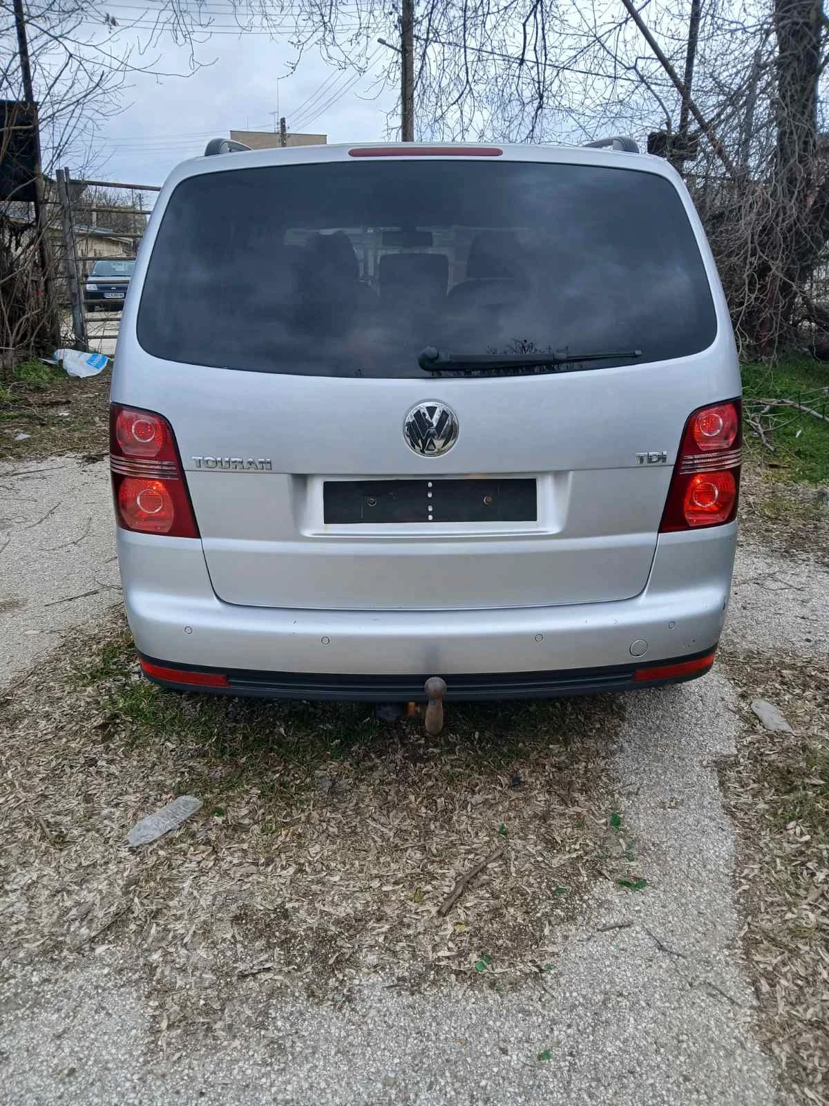 VW Touran, снимка 5 - Автомобили и джипове - 53929215