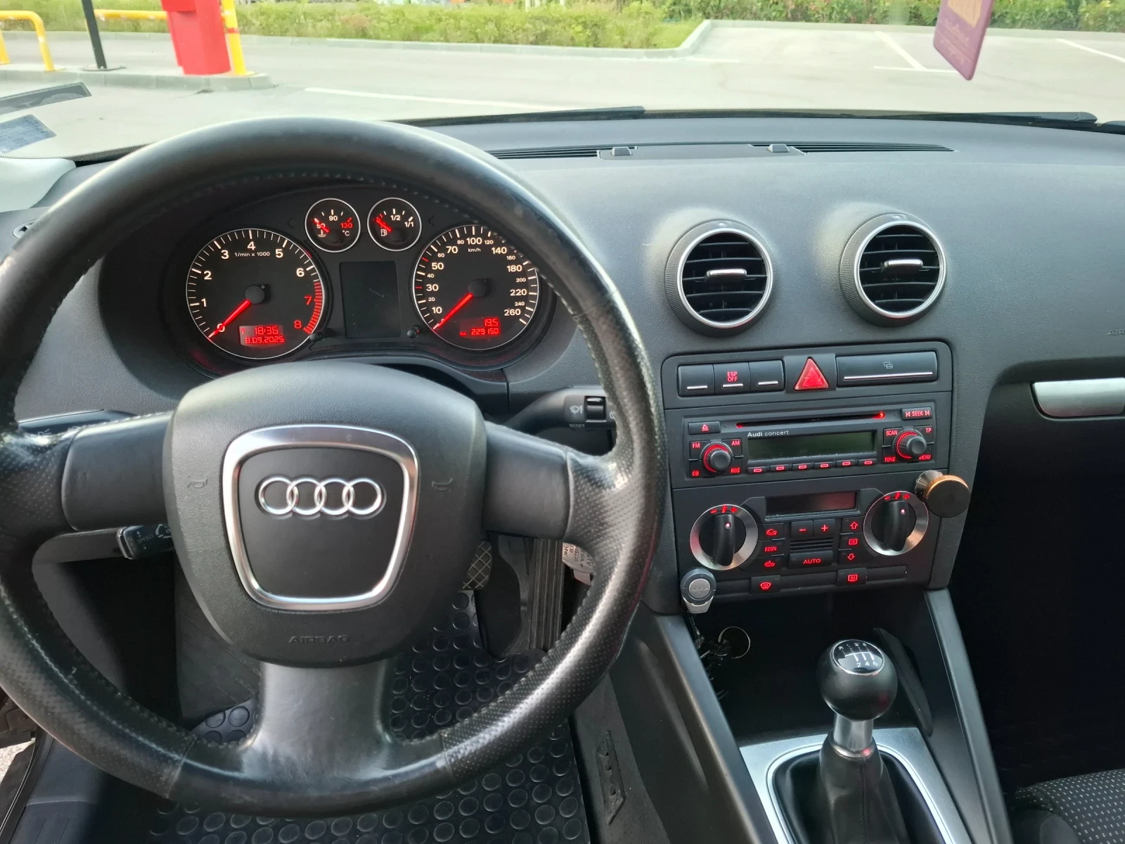 Audi A3 Sportback 1.6 Fsi, снимка 14 - Автомобили и джипове - 54015995